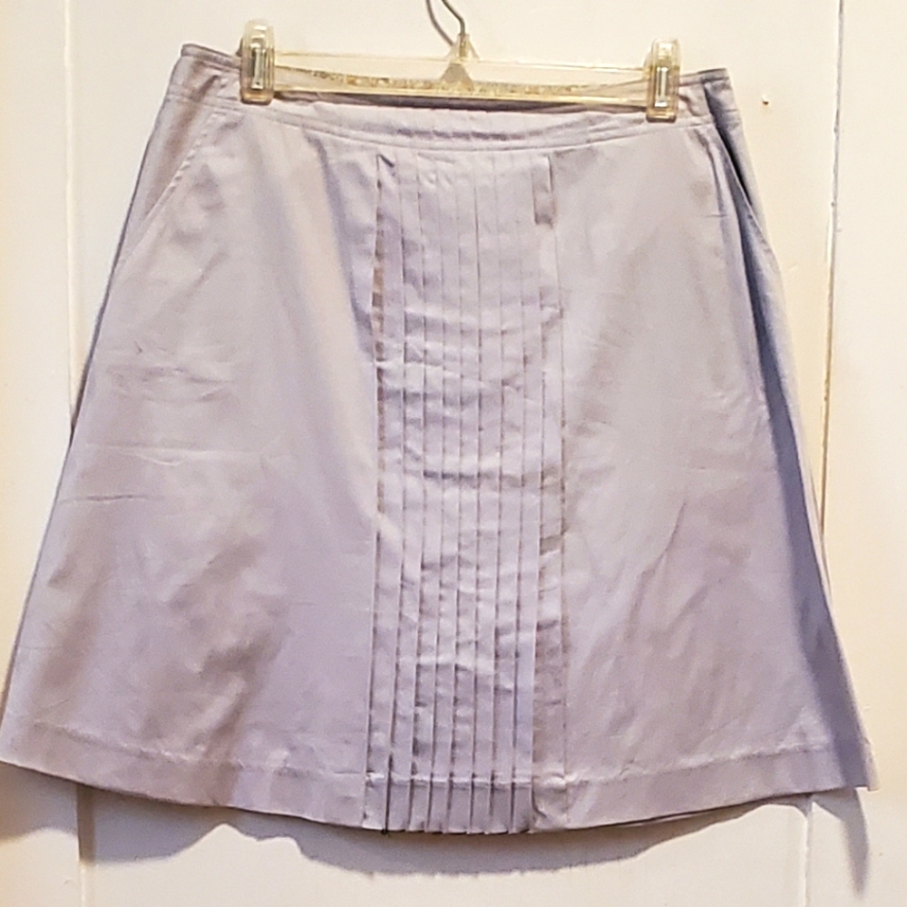 Front pleated skirt